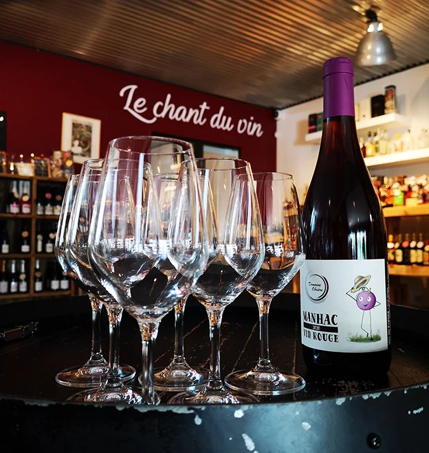 Nos spécialités sont les vins biologiques, biodynamiques et naturels notre spécialité à Avrainville proche d'Etampes dans le 91